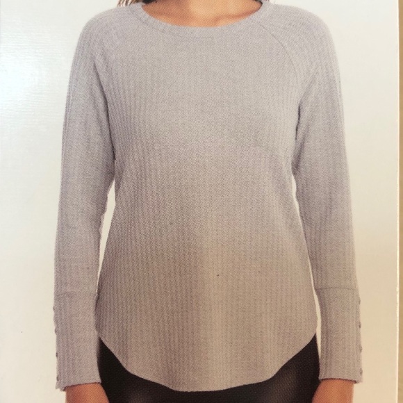 Chaser Tops - NWT Chaser Thermal Button Cuff Large